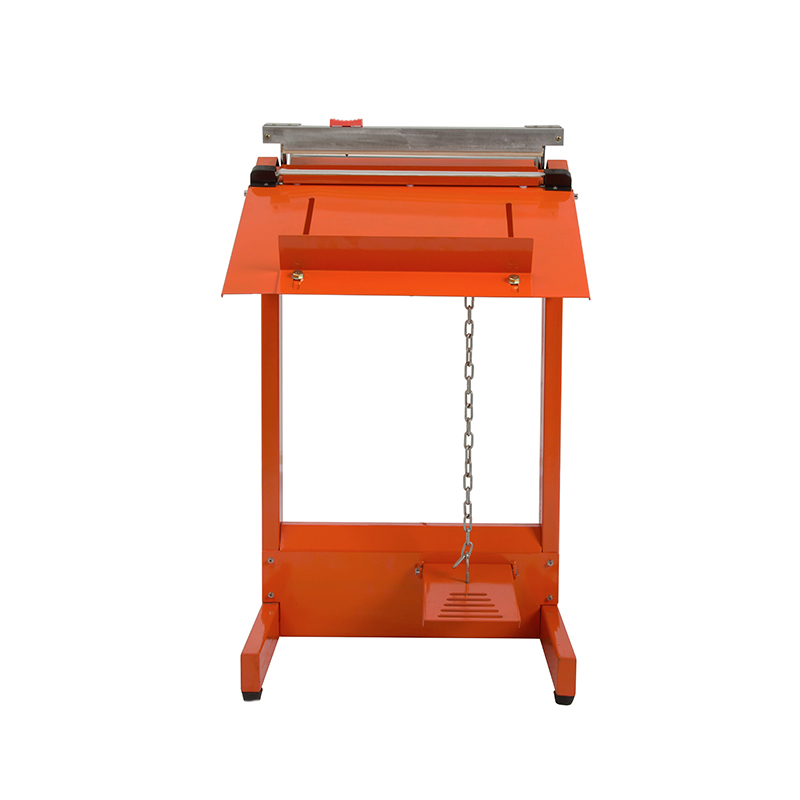 آلة السدادة الدواسة مع القاطع وأسطوانة الفيلم